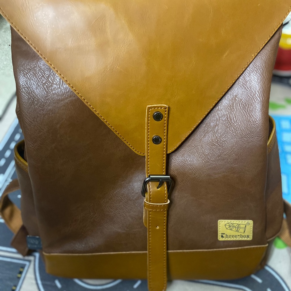 COPY - THREE- BOX VEGAN LEATHER BACKPACK  VERY CUTE AND LARGE STYLISH VINTAGE